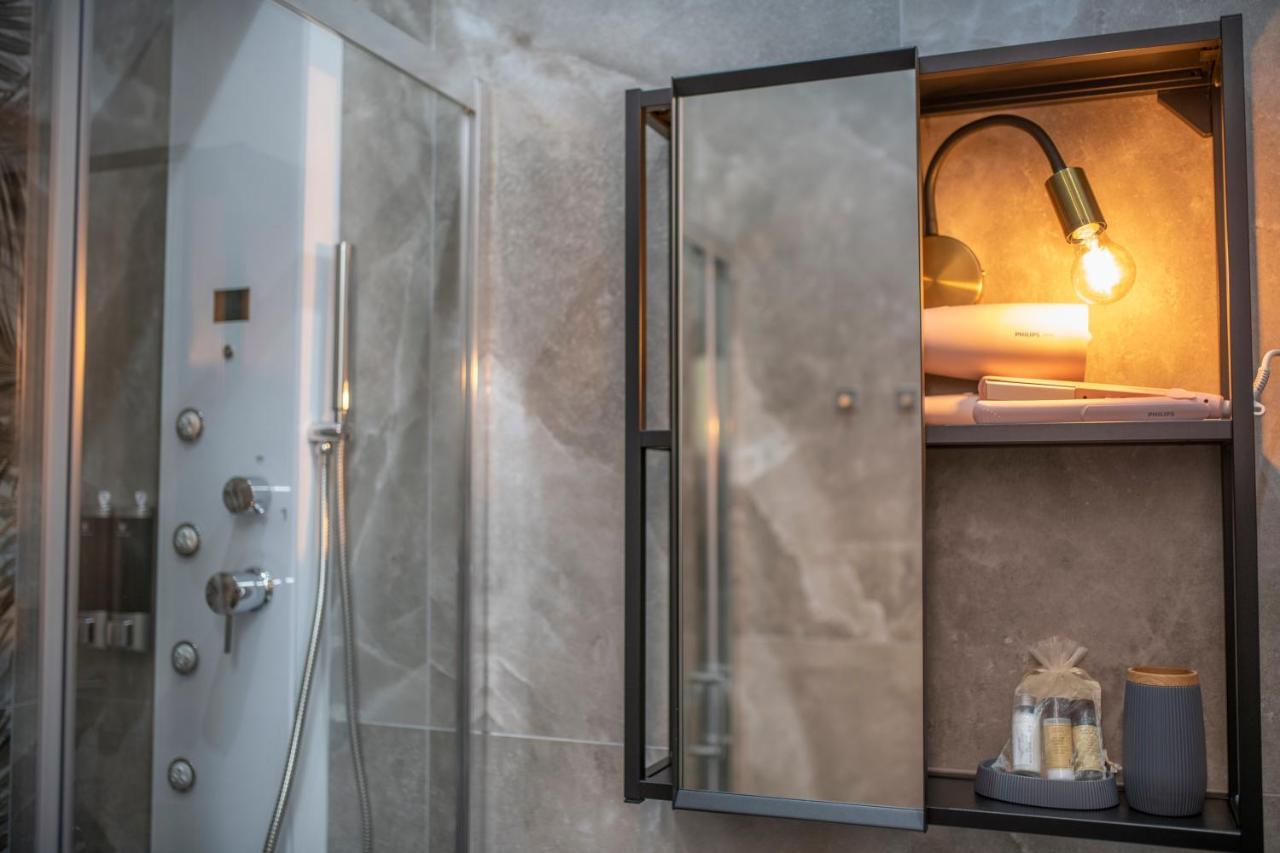 Catone Luxury Rooms Rom Exterior foto