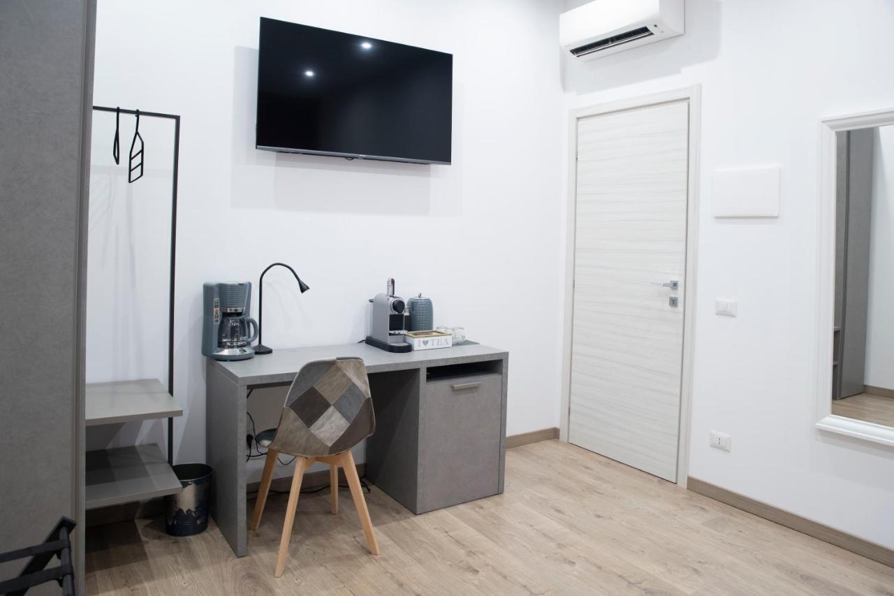 Catone Luxury Rooms Rom Exterior foto